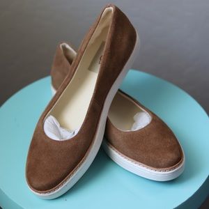 NWST UGG Kammi Skimmer Chestnut suede flats
